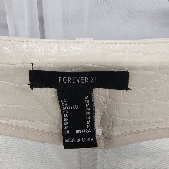 Ivory Embossed Faux Leather Mini Skort Shorts Party Club Rave M - Picture 9 of 10